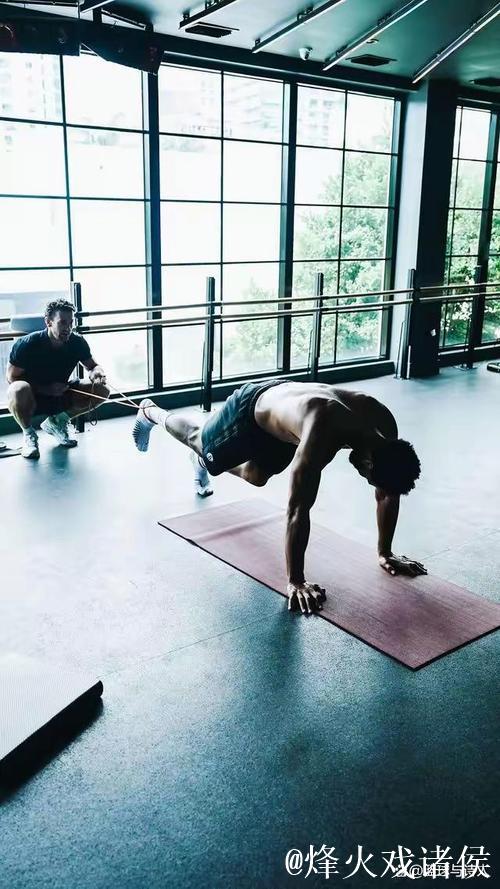 西蒙斯从背伤中完全康复 将无限制参加训练营 西蒙斯从背伤中完全康复 将无限制参加训练营